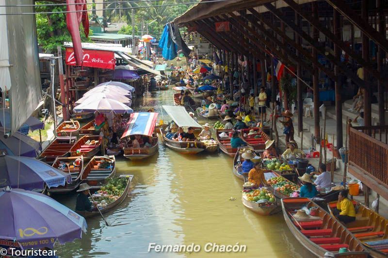 Thailand, amphawa floating market, photography tricks