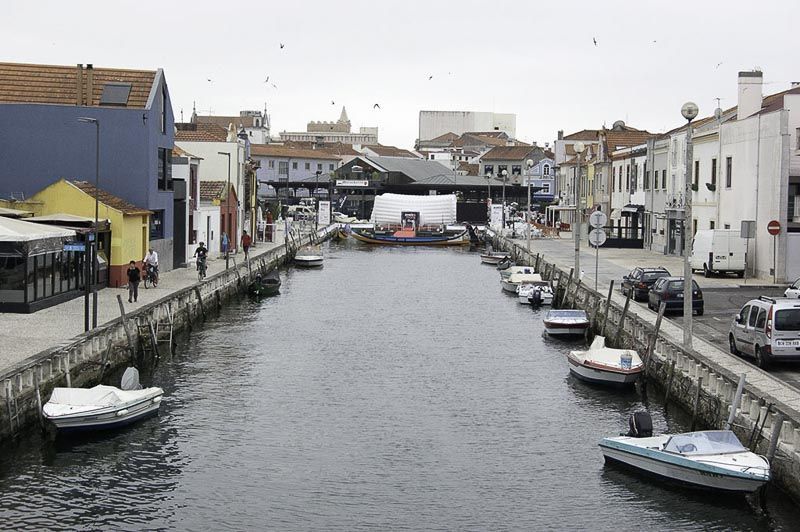 aveiro, fishermen's quarter and market