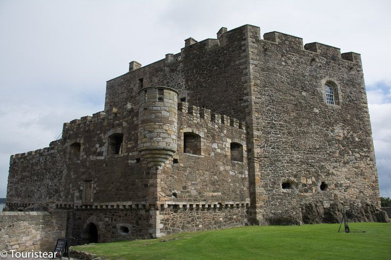 fort william - blackness castle - Outlander