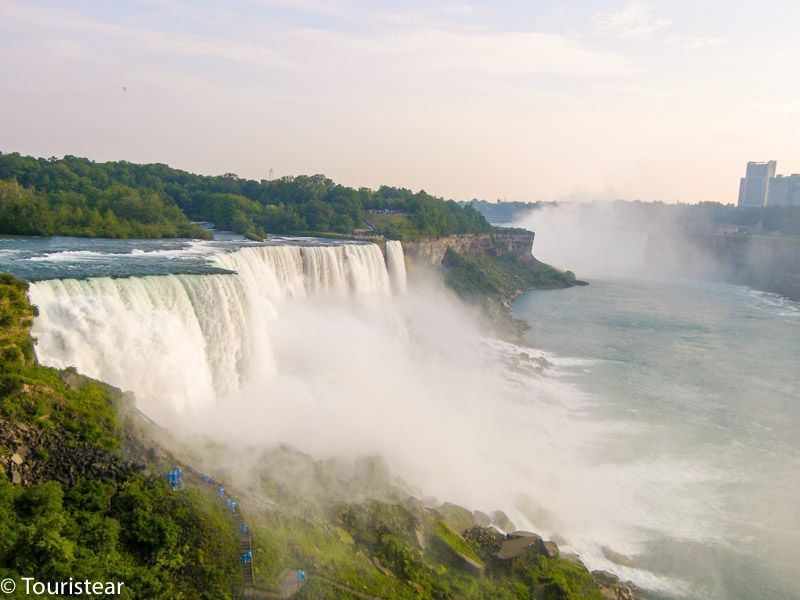 Las cataratas del niágara vistas desde uno de los miradores