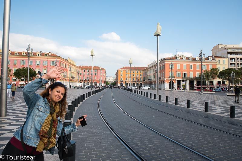 massena square, Conversation in Nice, France