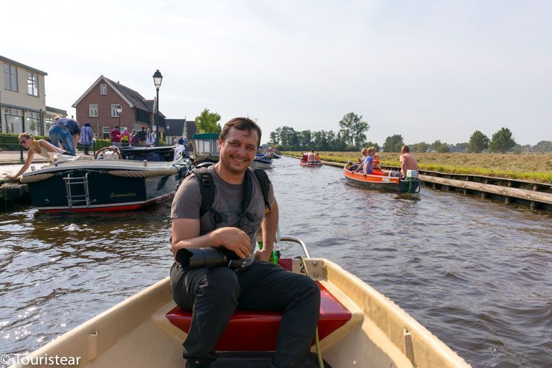 Fer driving the boat through Giethoorn, The Netherlands