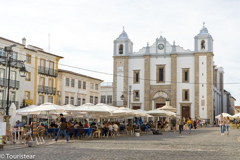 what to see in Evora Portugal