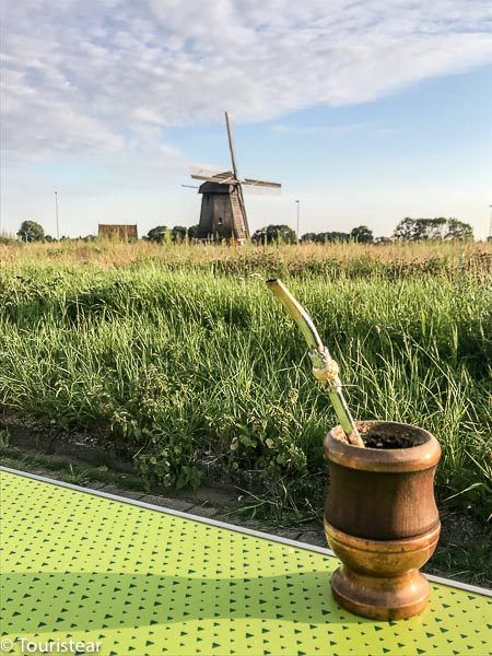 travel by van through Holland, alkmaar cheese route, Dutch cheese market