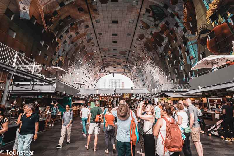 Interior del Markthal de Rotterdam