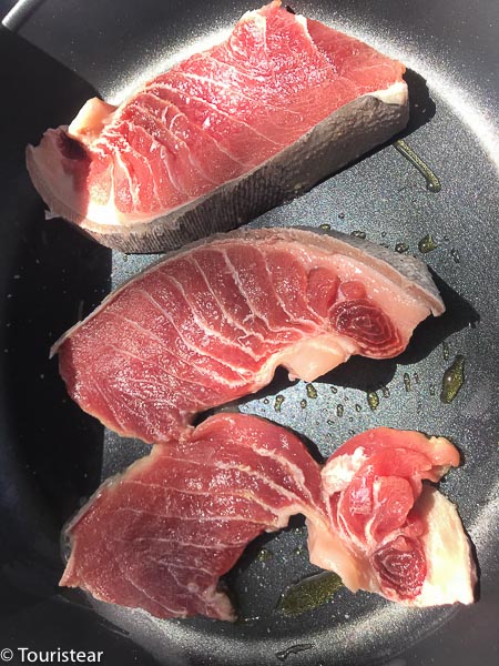 eat red tuna in Tarifa