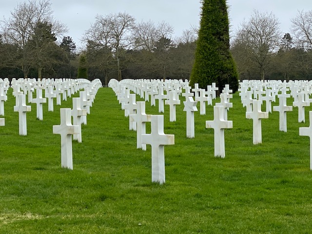 Excursión de un día al cementerio de los estadounidenses en Normandía desde París
