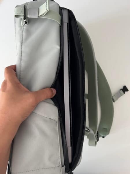 Nest Backpack 16" laptop pocket