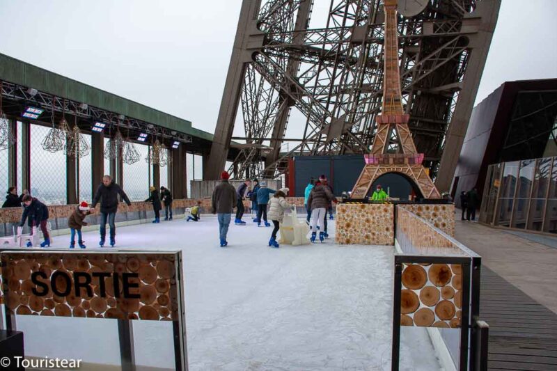 Pista de patinaje sobre hielo Torre Eiffel