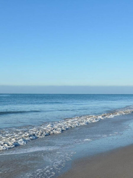 Playa Brighton con vistas al Atlántico