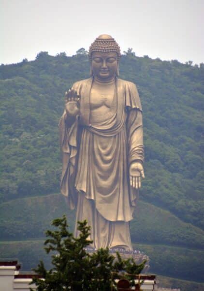 place to visit in april and may - grand buddha jiangsu