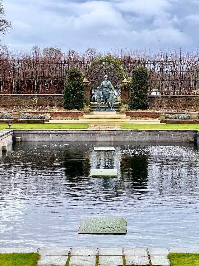 Diana Memorial Fountain at Kensington Palace