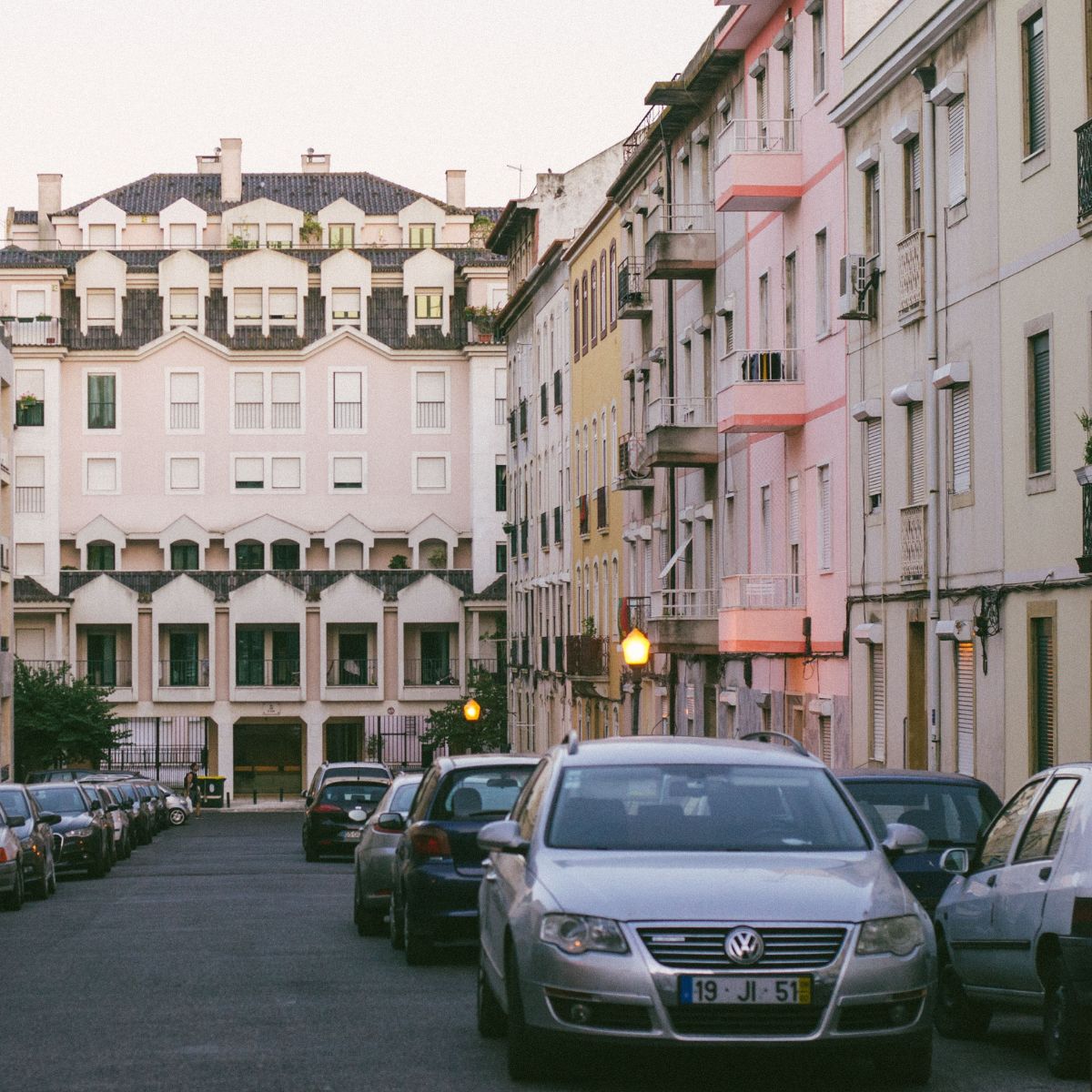 Driving from Lisbon to Porto: A Quick Guide