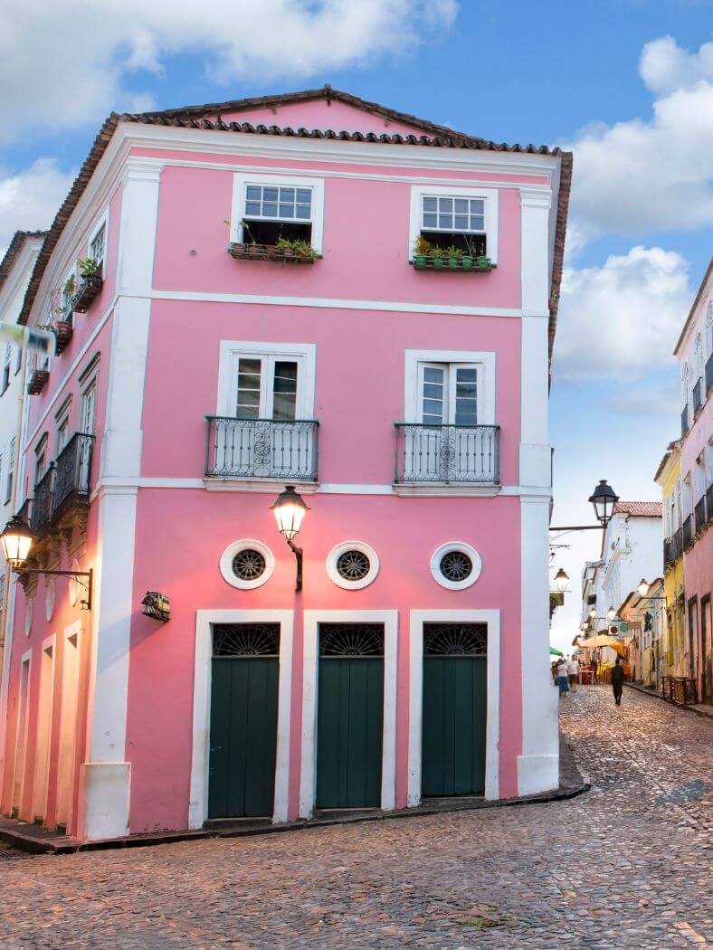 casa rosa en Pelourinho