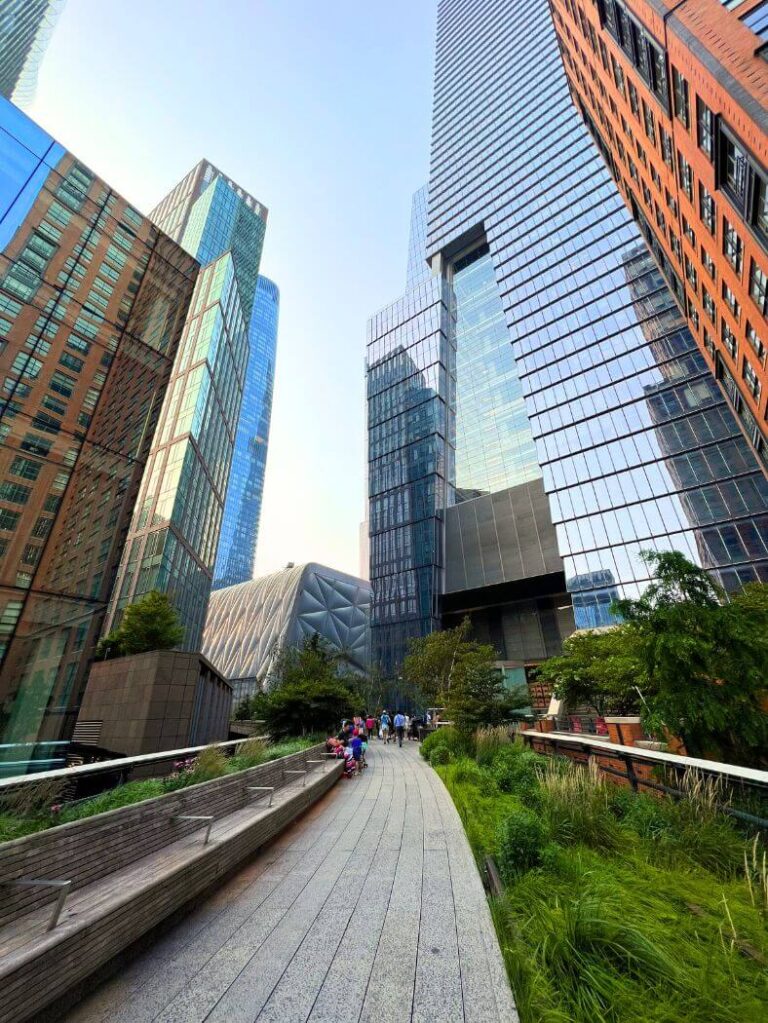Best Things to Do Along the Highline of New York: Top Attractions